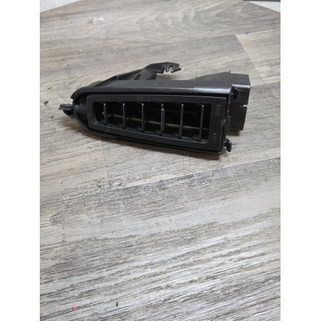 gille de ventilation arriere gauche citroen C4 grand picasso 9657691577