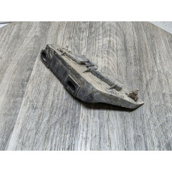 support plastic de parechoc avant droit citroen C4 grand picasso