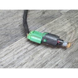 contacteur pedale de frein feux stop peugeot citroen 9650688480