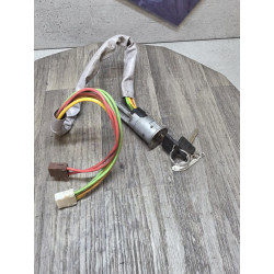 neiman avec 2 cles peugeot 205 p205