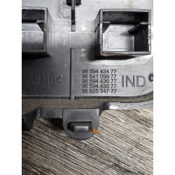 cache plastic tableau de bord  citroen C4 grand picasso 9659443477