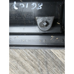 plastic garniture de coffre droit citroen c4 grand picasso 9658237877