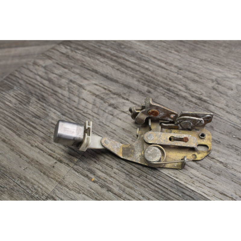 gache bouton ouverture de porte arriere droit citroen visa