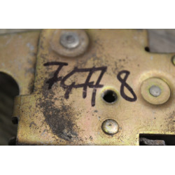 gache bouton ouverture de porte arriere droit citroen visa