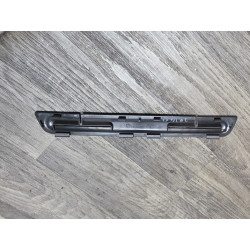 plastic passage de ceinture arriere bmw e36 1940822