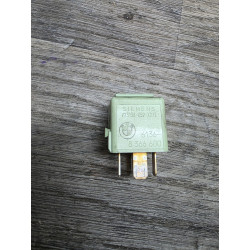 relais vert 4 broches 12V bmw 61368366600 v23134-k59-x222