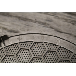 grille enceinte haut parleur avant droit RENAULT SCENIC 2 186001310