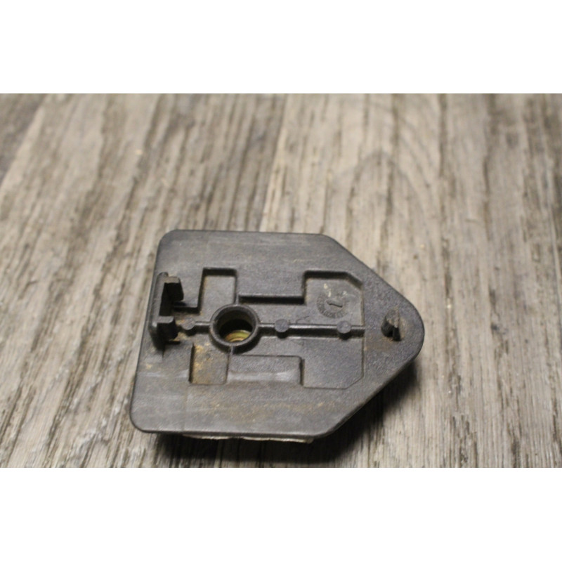 patte de fixation siege fauteuil renault super 5