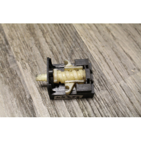 patte reglage hauteur de phare citroen peugeot visa c25