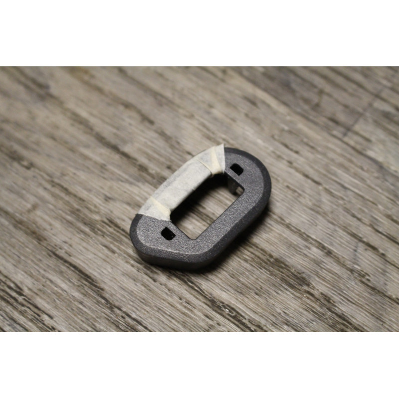 clips plastic maintien habillage