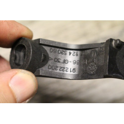 patte de fixation de vitre arriere peugeot 306 p306 9612452080