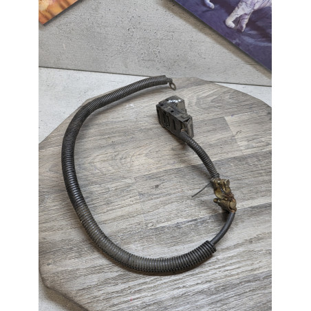 cosse de batterie avec cable et porte fusible peugeot