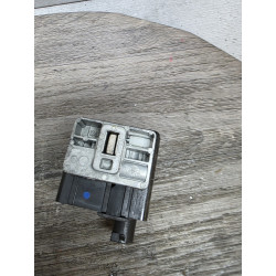 boitier verrou verrouillage immobiliser colonne de direction  renault 8200468515