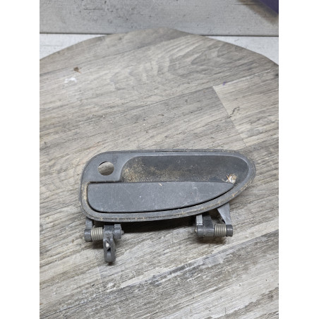 poignee de porte exterieur avant gauche renault safrane 7700816568