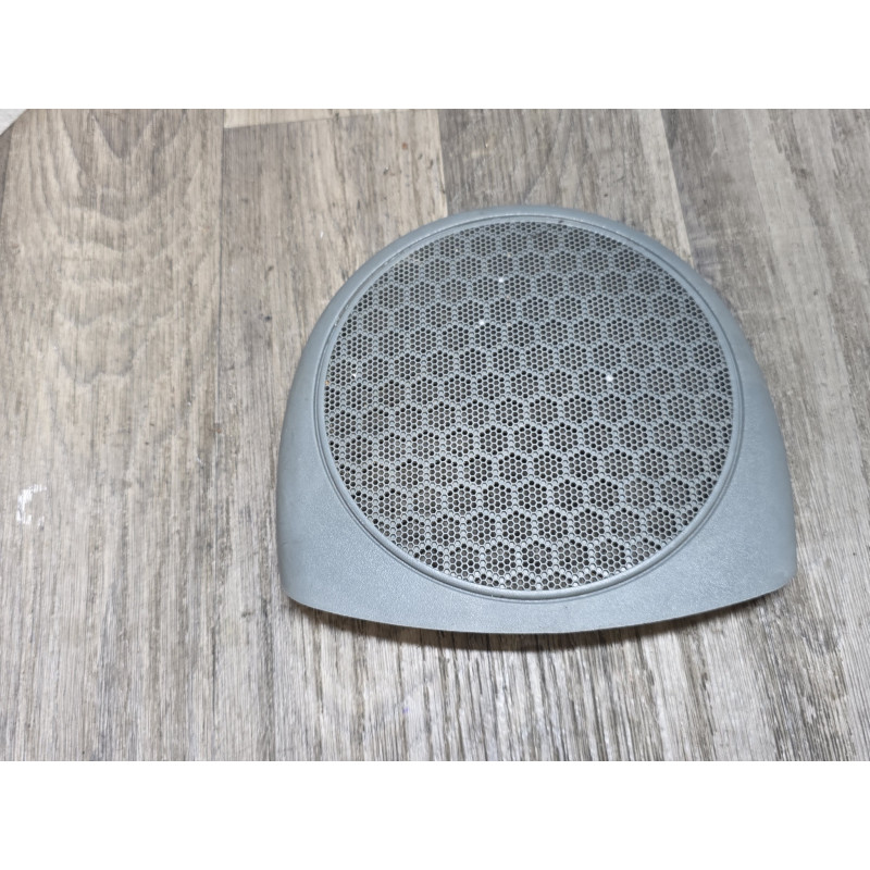 grille enceinte haut parleur RENAULT MEGANE 1 PHASE 2 7700832057