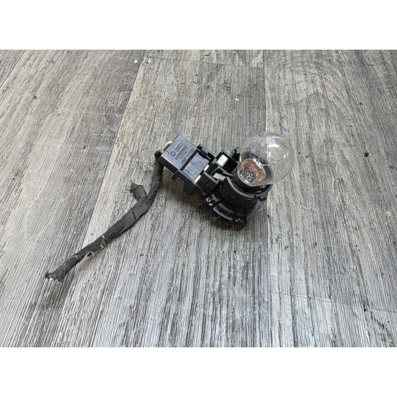 porte ampoule de feu arriere audi 443971996