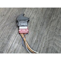 bouton leve vitre avec prise rouge RENAULT 838099g