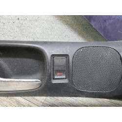 poignee ouverture interieur de porte avant gauche avec bouton fermeture centralise audi 8d1837019 8d0035399