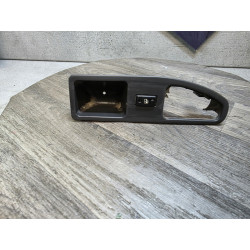 bouton leve vitre arriere gauche avec support renault safrane 7700810903