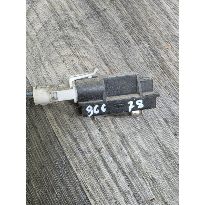 eclairage de plaque immatriculation renault espace 2 04593030