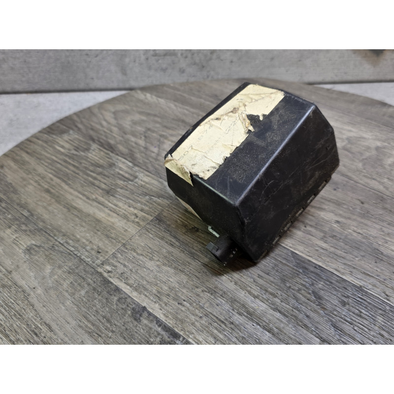 boitier verrou verrouillage immobiliser colonne de direction  renault 8200020613