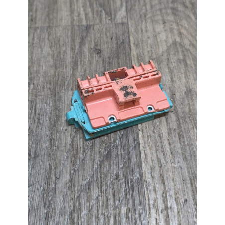 clips patte de fixation droit vitre audi