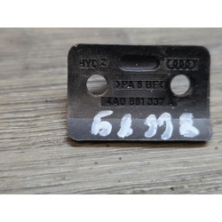 crochet de fixation audi a8 4a0861337