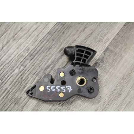 crochet loquet serrure gache de siege banquette arriere renault laguna 2 8200001824