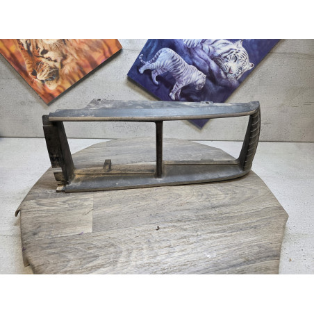 calandre plastic moulure habillage phare avant gauche renault 9 11 r9 r11 7704002027