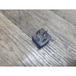relais 4 broches cartier 12V 45A 03653