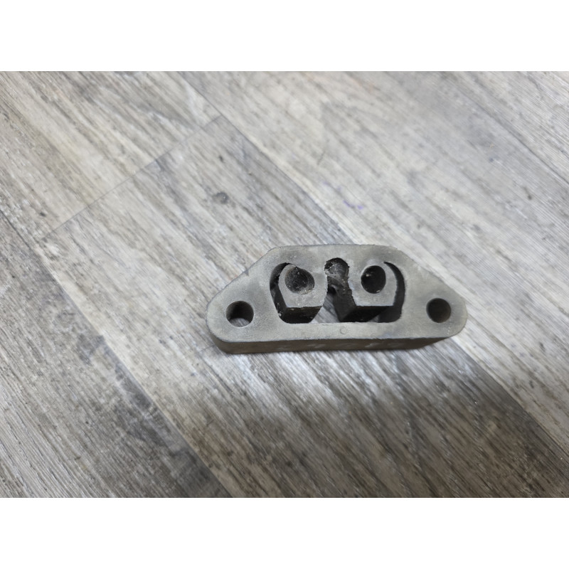 silentbloc echappement 81341 60809928