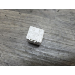 relais temporisateur essui glace renault 7700822929