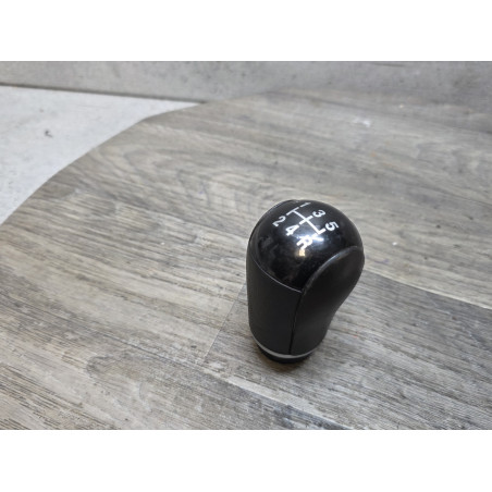 pommeau levier de vitesse ford focus mk2 GK30SW