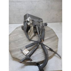 boite a fusible compartiment moteur peugeot 9628024480