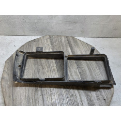 calandre plastic moulure habillage phare avant droit renault 9 11 r9 r11 7704002028