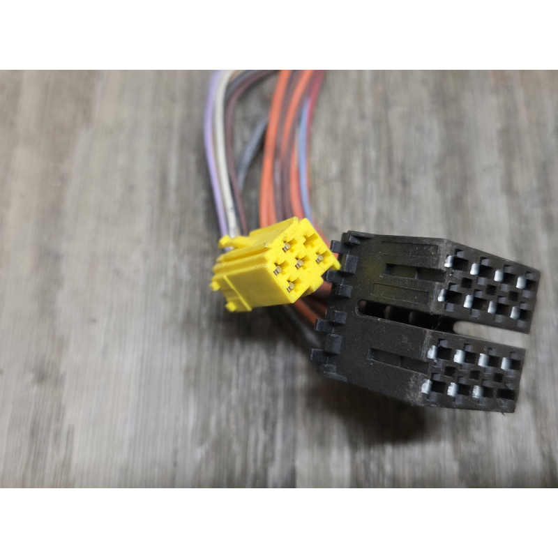 prise iso autoradio madness