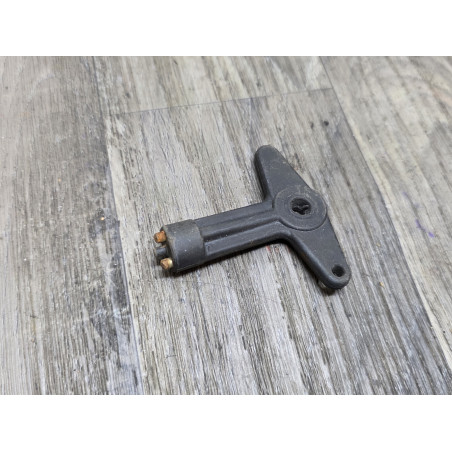 cle deverrouillage cache centrale jante aliminium renault