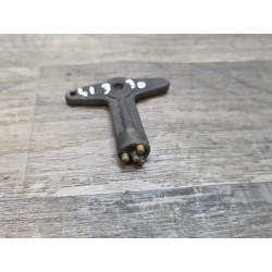 cle deverrouillage cache centrale jante aliminium renault