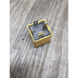 relais 4 broches 12V 60A siemens