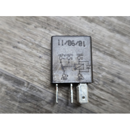 relais bitron 5 broches 12V peugeot citroen 232303