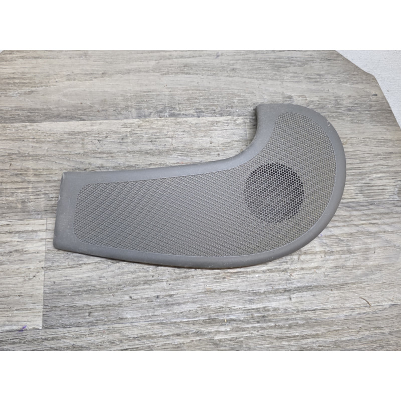 grille plastic avant droit renault scenic 1 8200034251