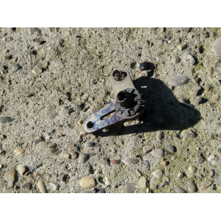 clips plastic renvoi angle fermeture MERCEDES 500E ANNEE 1996