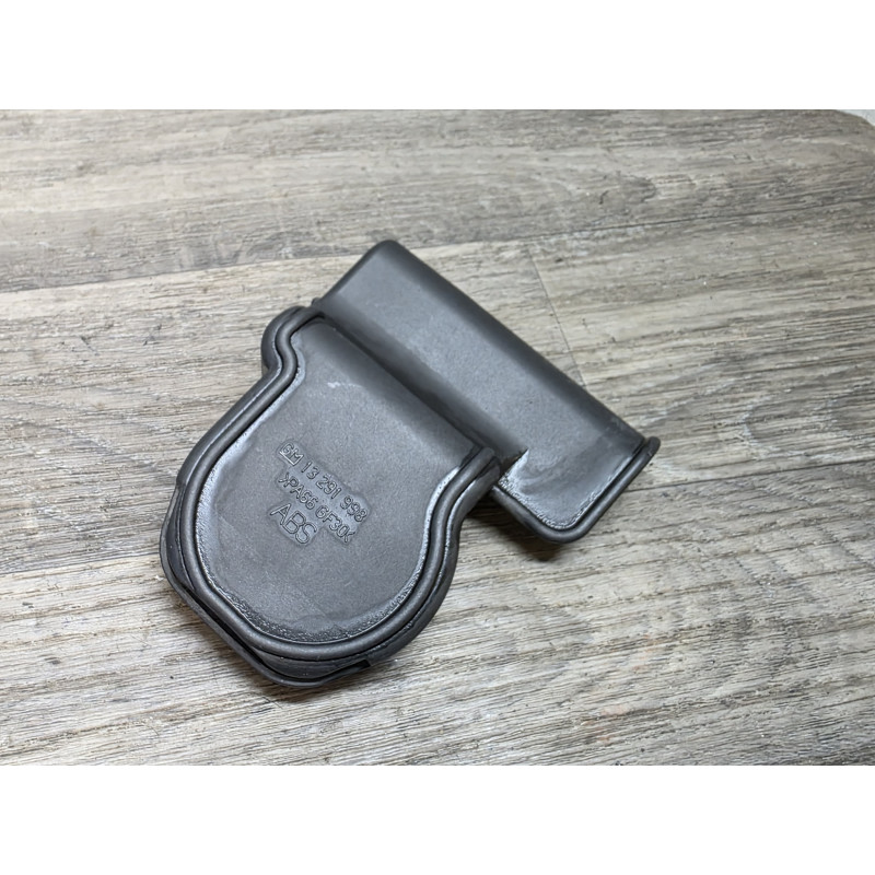 plastic couvercle pompe abs opel corsa d 13275102 13291998