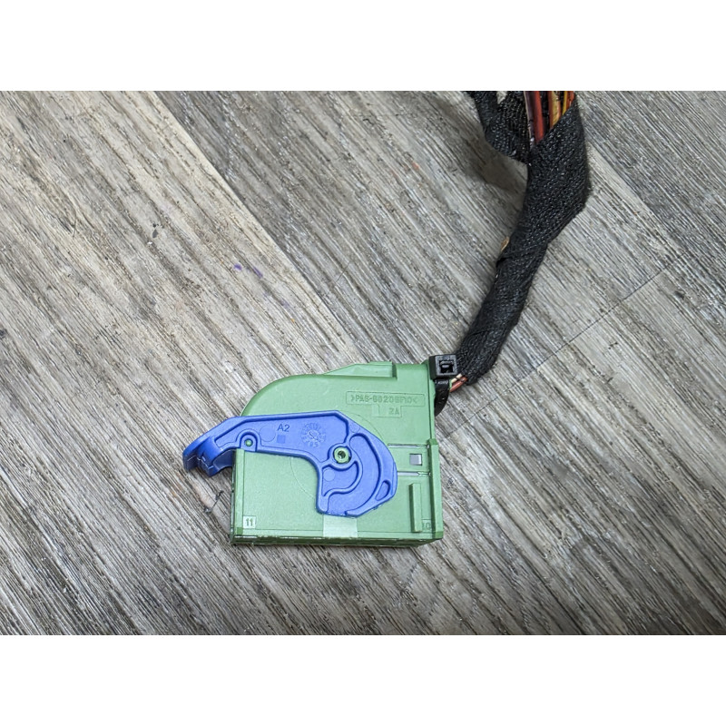 prise boitier electronique delphi opel corsa D 1.3 cdti