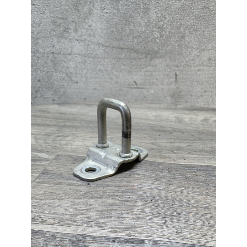 crochet gache de coffre opel corsa D