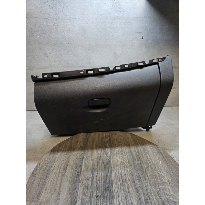 boite a gant renault scenic 3  681080004R 681080026R