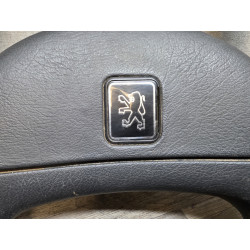volant peugeot