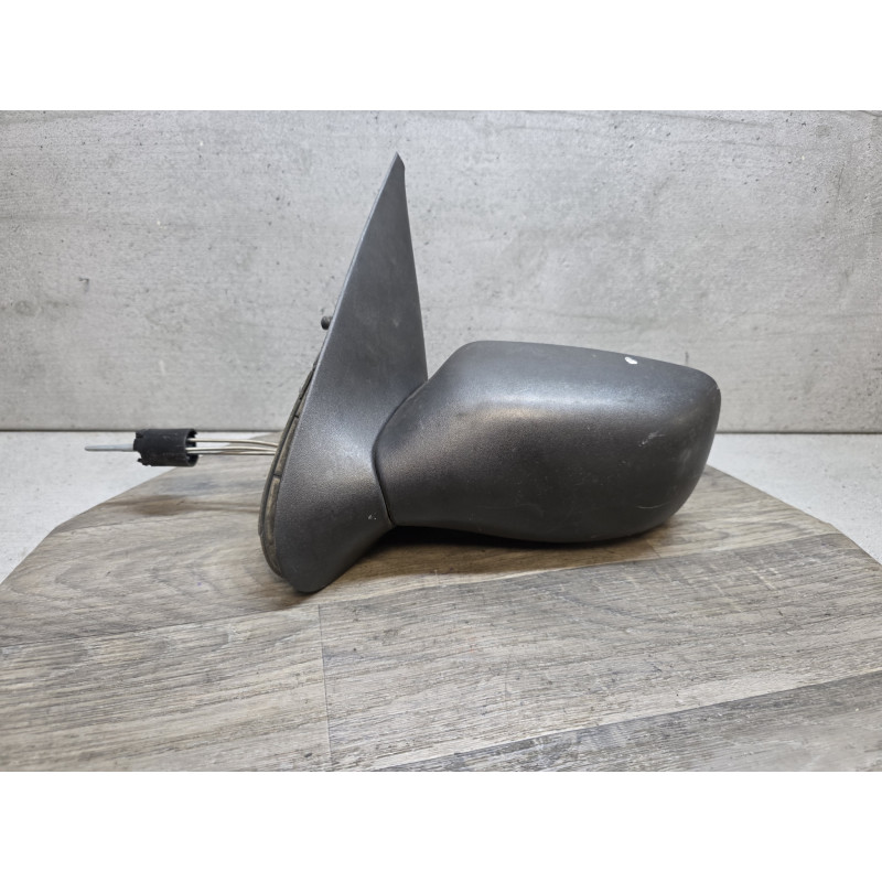 retroviseur gauche ford fiesta 1990