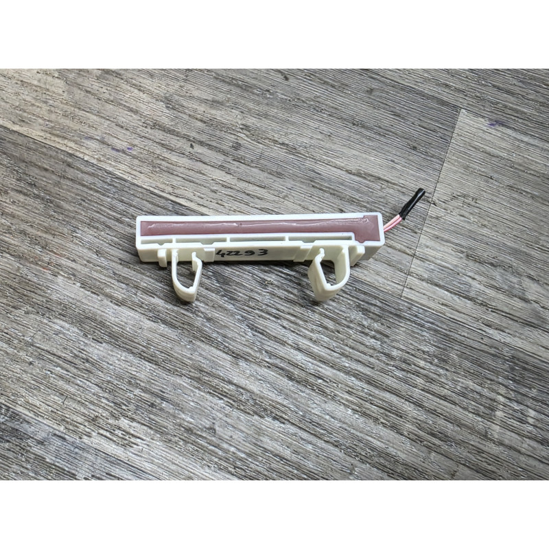 amplificateur d antenne commande fermeture centralise renault grand scenic 3 285906352r