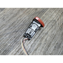 bouton warning RENAULT